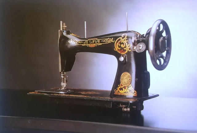 Maquina coser alfa nueva
