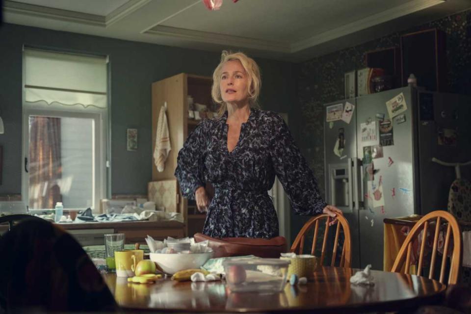 Gillian Anderson interpreta a la terapeuta sexual Jean Milburn (y mamá de Otis). Foto: Netflix