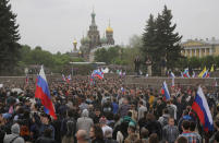 <p>Demonstrators take part in an anti-corruption protest in central St. Petersburg, Russia, June 12, 2017. (Vaganov/Reuters) </p>