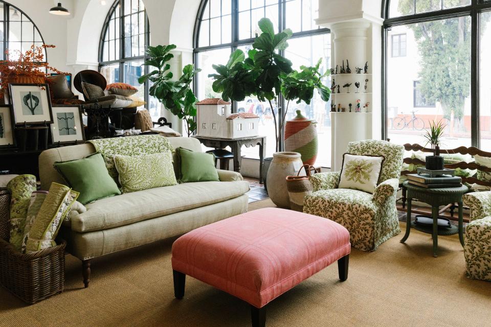 In 2010, Raoul opened its only retail showroom in a historic building around the corner from their Santa Barbara factory.