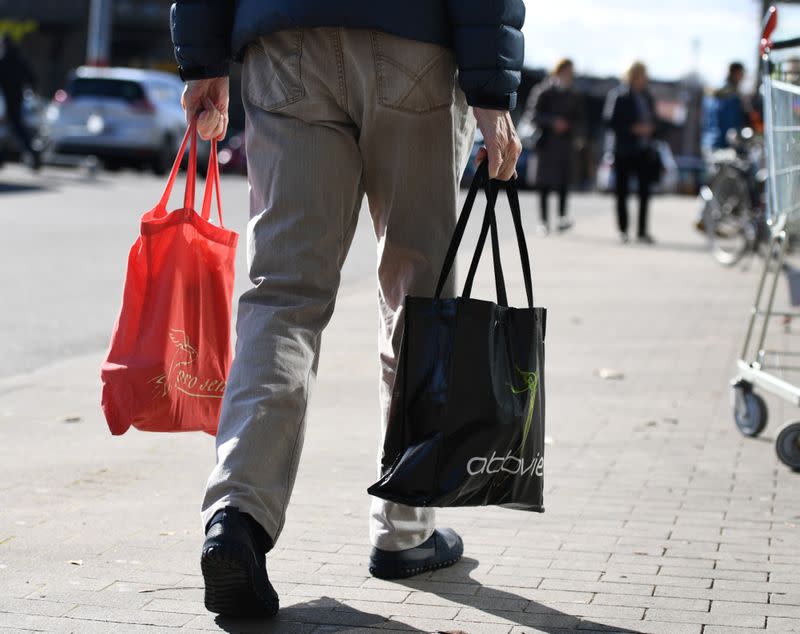 Shopping trolleys with goods in Berlin