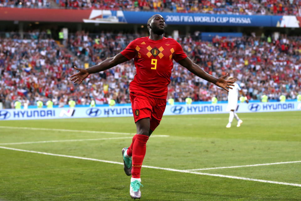 <p>Belgiens Mittelstürmer Romelu Lukaku erwischt einen Traumstart ins Turnier. Er trifft doppelt (69. und 75. Minute) beim 3:0 Sieg der Belgier. </p>