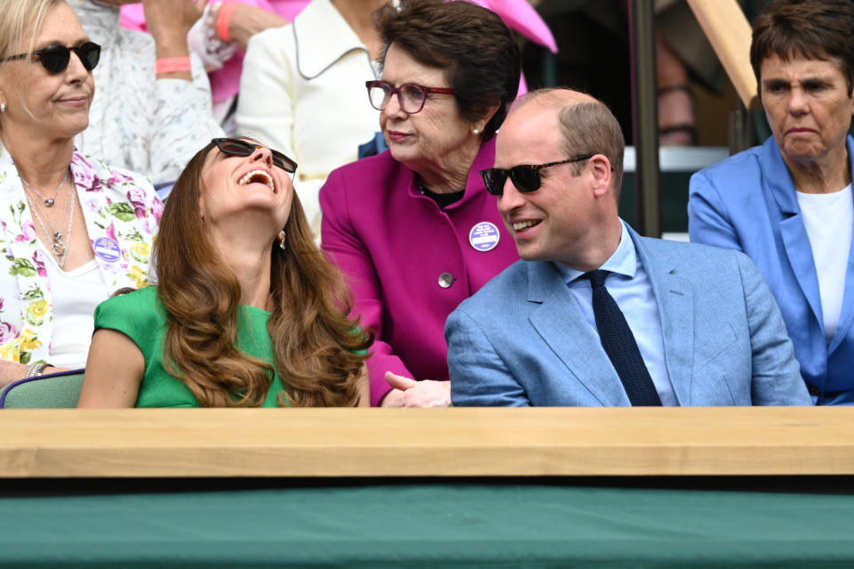 LONDON, ENGLAND - JULY 10: Catherine, Duchess of Cambridge, Billie Jean King, and Prince William, Duke of Cambridge attend Wimbledon Championships Tennis Tournament at All England Lawn Tennis and Croquet Club on July 10, 2021 in London, England. (Photo by Karwai Tang/WireImage)