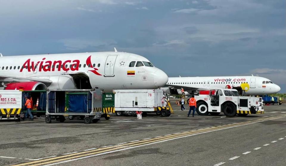 El proceso de integración de Avianca y Viva completó siete meses en estudio de la Aerocivil. Foto: Valora Analitik