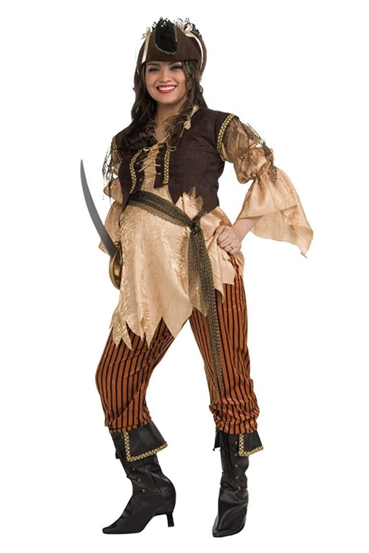 Pirate Queen Halloween Costume