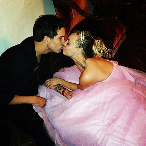 KALEY CUOCO & RYAN SWEETING