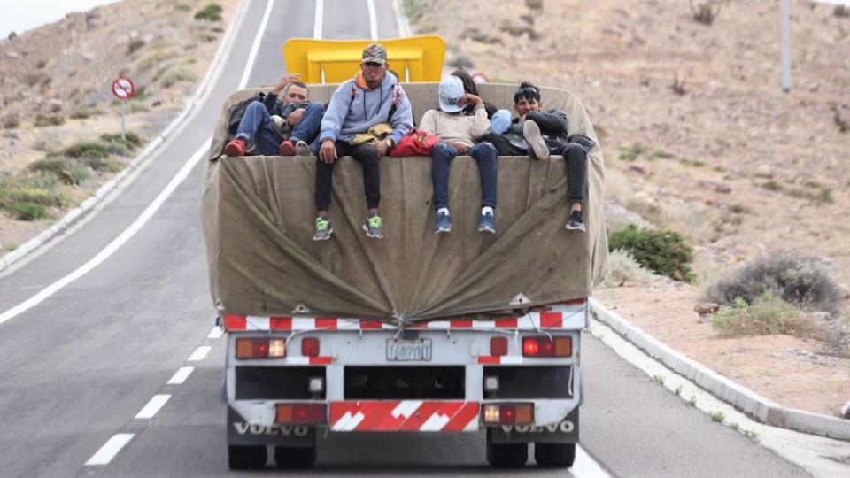 Extranjeros ingresan a Chile