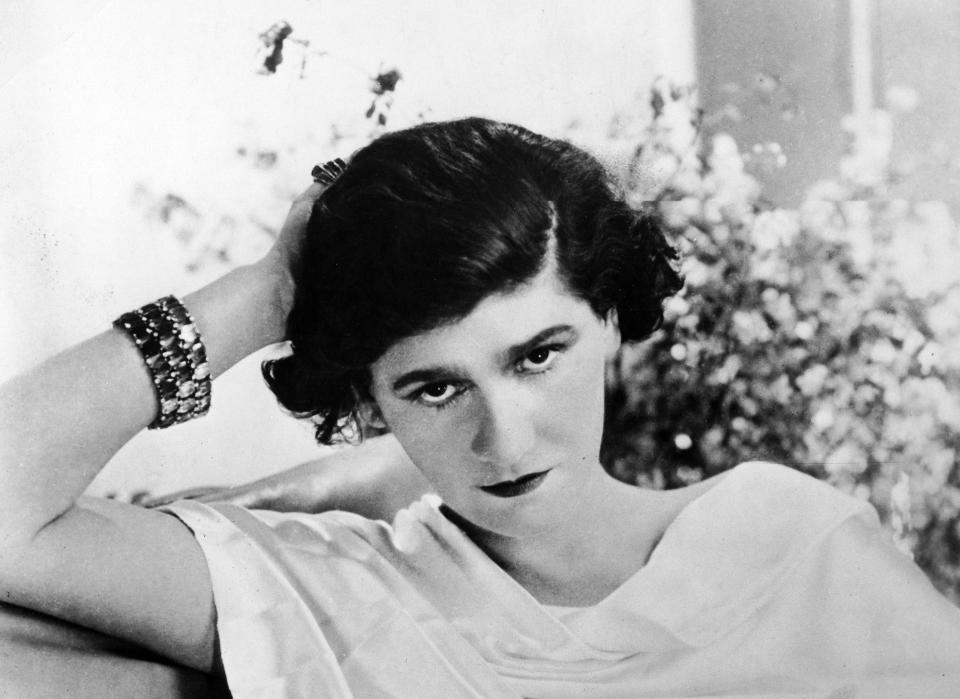 Esta es una de las pocas imágenes que existen de la juventud de Gabrielle Chanel, más conocida como Coco Chanel. (Foto: Pictures Inc / The LIFE Picture Collection / Getty Images)