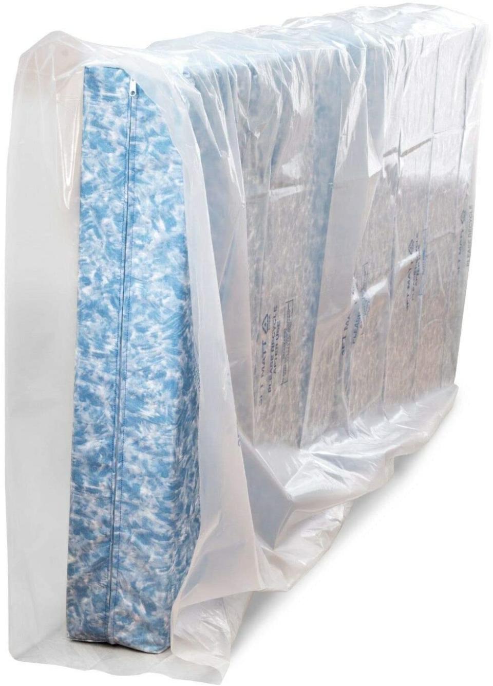 Mattress bag for moving or storage