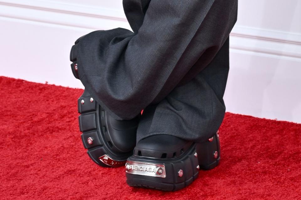 A closer look at Bieber’s Balenciaga x Crocs platform clogs. - Credit: Brian Friedman for Variety