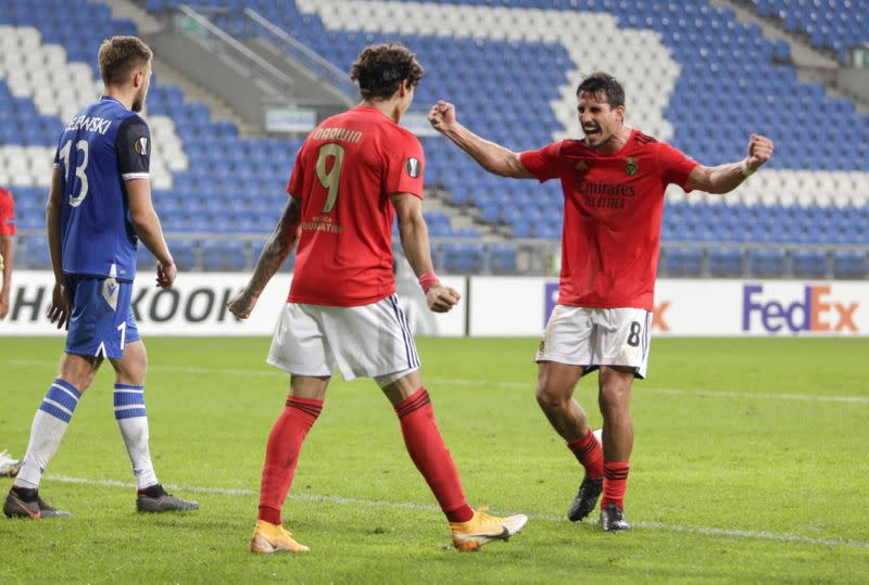 Foto del jueves de los jugadores de Benfica Darwin Nuñez y Gabriel celebrando un gol ante Lech Poznan