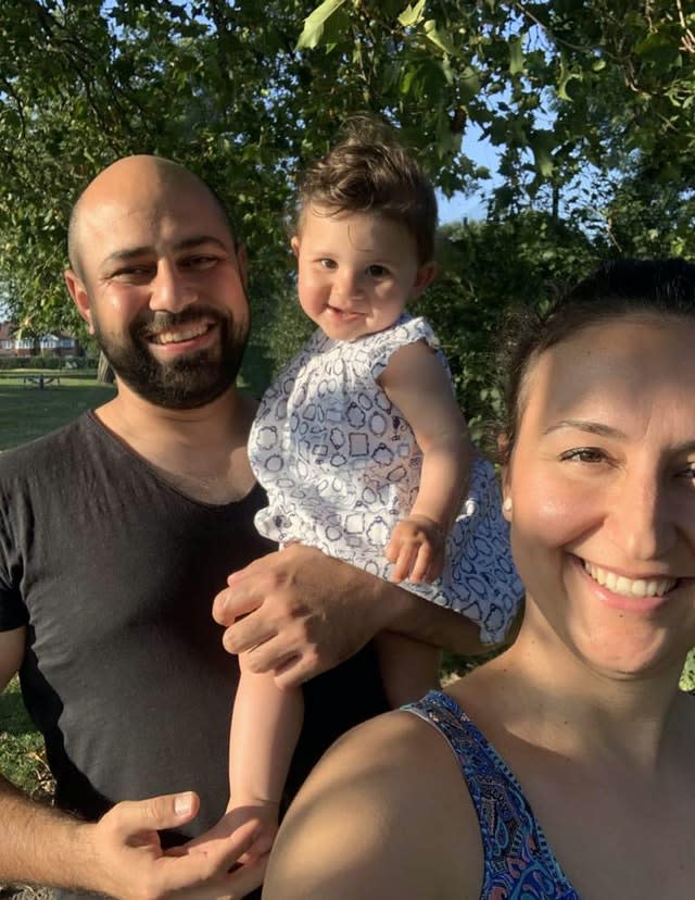 Liya Gumusoz with parents