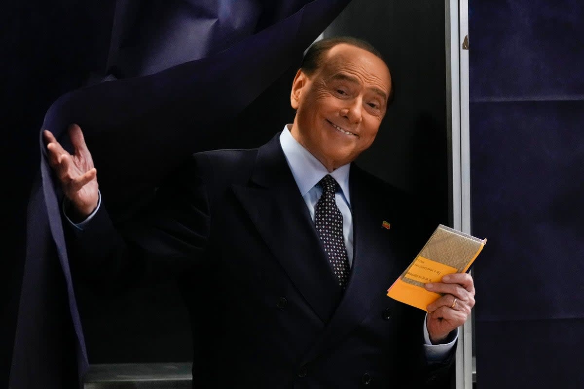 EUR-GEN ITALIA-BERLUSCONI (AP)