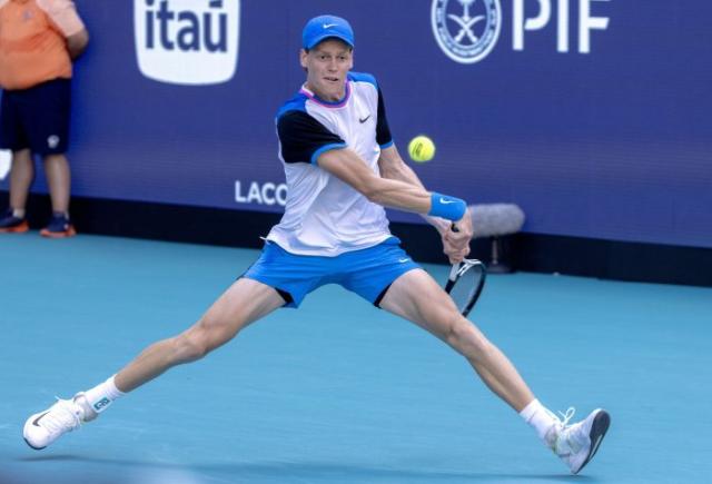 Jannik Sinner, Danielle Collins win Miami Open