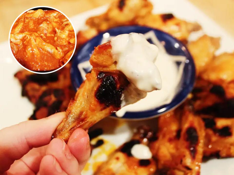slow cooker buffalo wings with blue cheese sauce