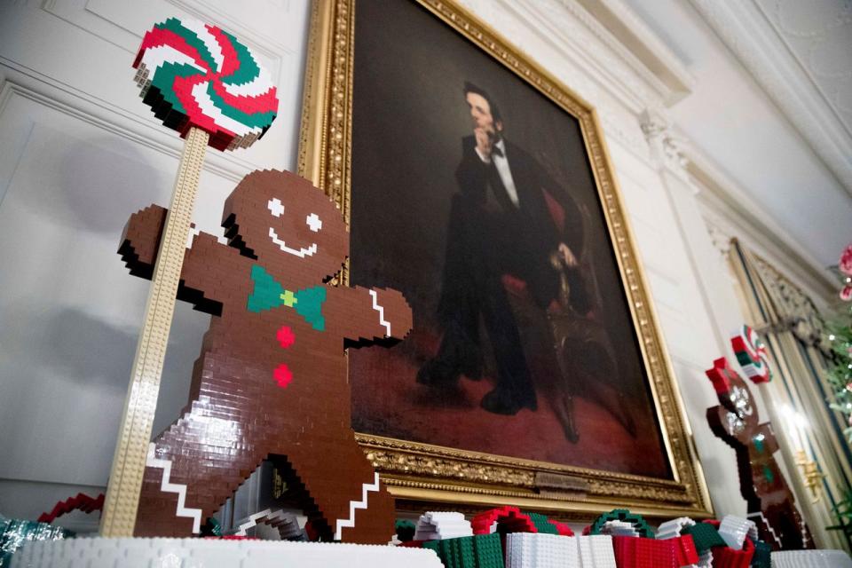 Los Obama desvelan la decoración navideña de la Casa Blanca de 2016