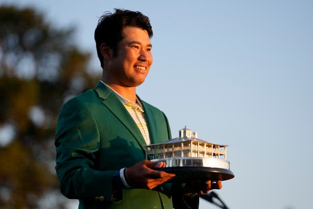 Hideki Matsuyama with the Masters trophy