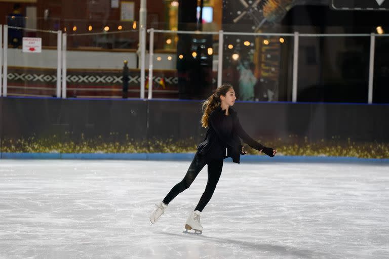 Pista de hielo en el Centro Comercial Villaggio, Doha, Qatar