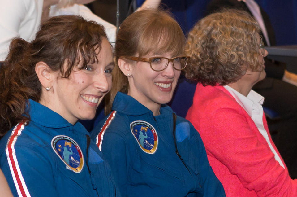 Astronomer Suzanna Randall (at left) and meteorologist Insa Thiele-Eich will compete for the chance to be the first German woman in space as Die Astronautin trainees. <cite>M. Zamani/ESO</cite>