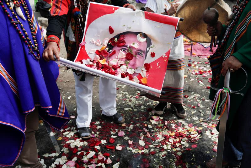 Peruvian shamans predict presidential election outcome, in Lima