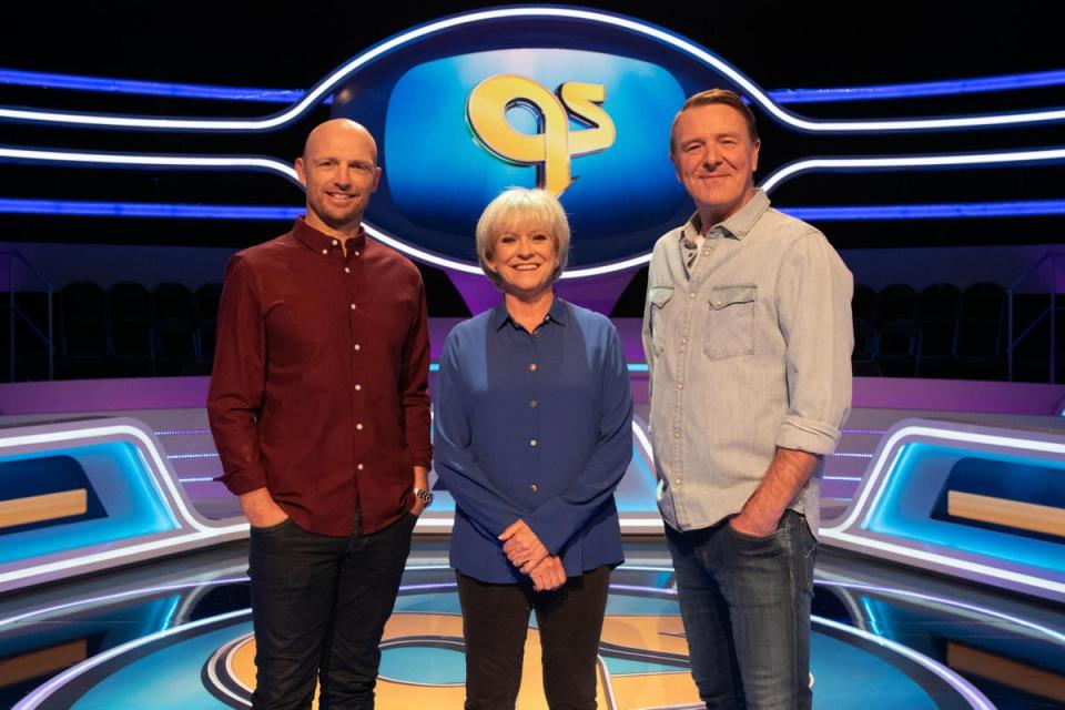 Sue Barker pictured with former team captains  Matt Dawson and Phil Tufnell in 2021 (BBC/Vishal Sharma)