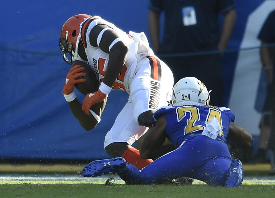 David Njoku made another house call in Week 13, his fourth of the year. (AP Photo/Kelvin Kuo)