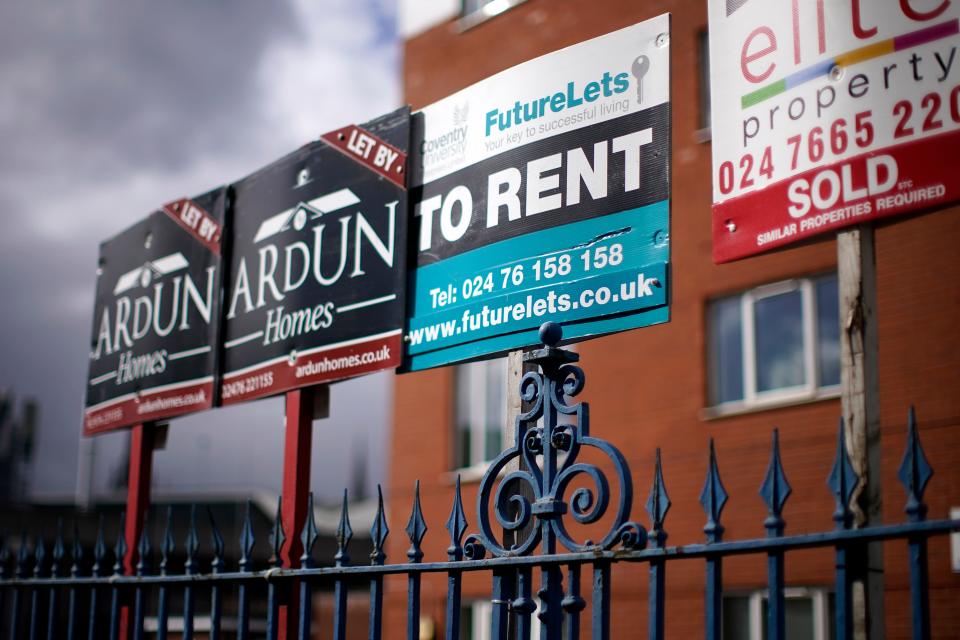 COVENTRY, ENGLAND - MARCH 14: Estate agent "For Sale" and "To Let" signs adorn a fence next to houses on March 14, 2019 in Coventry, England. (Photo by Christopher Furlong/Getty Images)