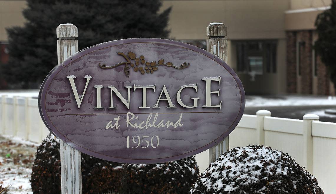 The Vintage at Richland is an affordable apartment community for adults ages 55 and over located at 1950 Bellerive Drive in Richland.
