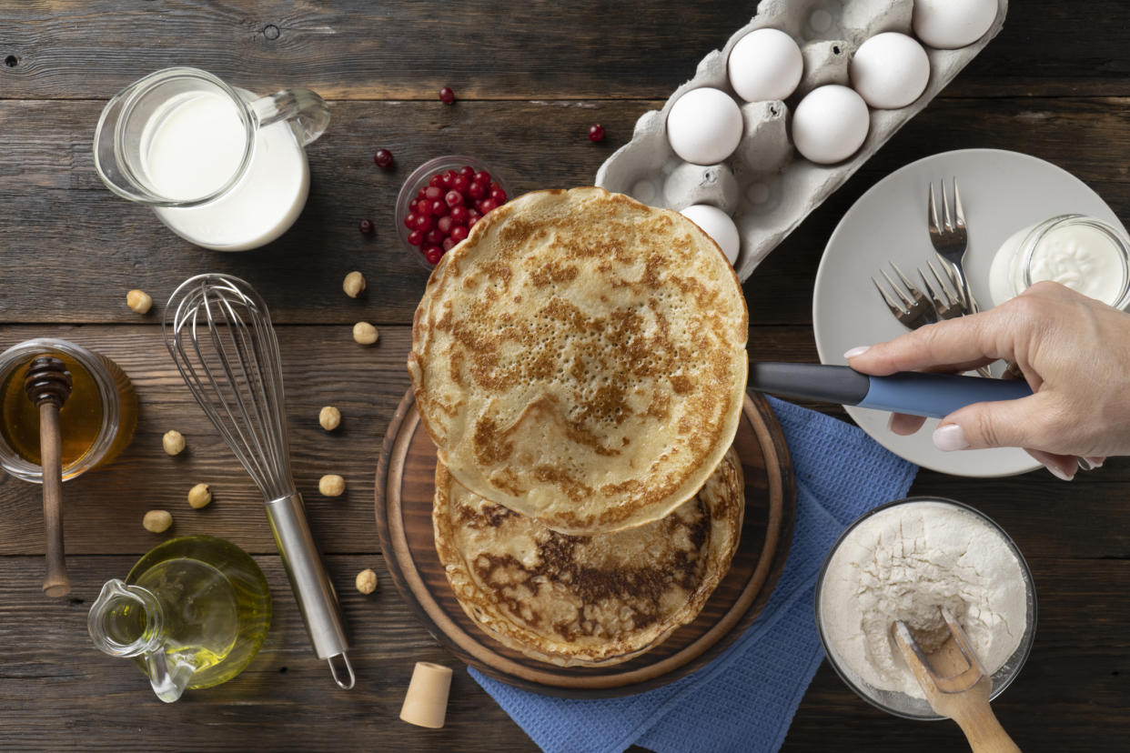 Stock image of chef preparing pancakes. (Getty Images)