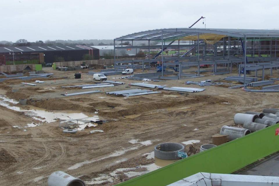 Bournemouth Echo: castle1 - pic by Richard Crease - Views of the Castlepoint shopping centre construction site from the top of the existing Asda store in Castle lane , Bournemouth - the shell of the new B & Q and Asda stores takes shape.