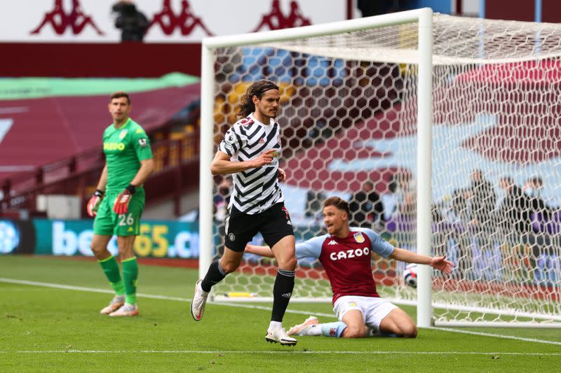 Premier League - Aston Villa v Manchester United