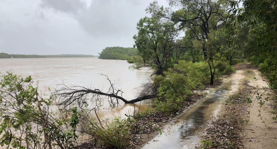 Parts of Queensland’s coast are already feeling the effects of the cyclone. Image: Instagram/agnies.w