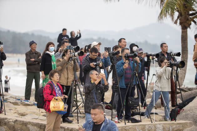 <p>La fusée chinoise Longue-Marche 8 a décollé mardi du centre de lancement de Wenchang sur l'île de Hainan (sud). Dans le futur, la Chine veut qu'elle soit réutilisable, comme le lanceur de SpaceX, Falcon 9.</p>