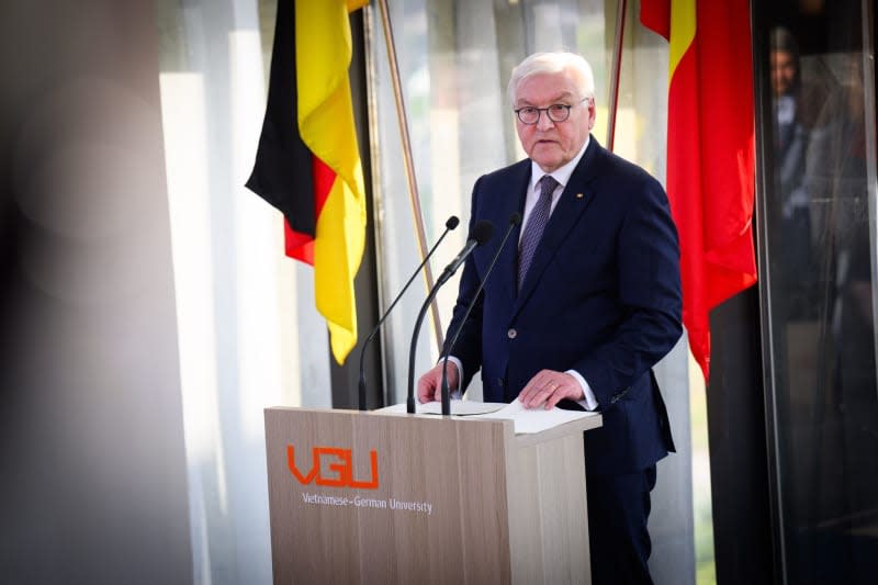 German President Frank-Walter Steinmeier visits the Vietnamese-German University. President Steinmeier and his wife visit Vietnam and Thailand on a four-day trip to Southeast Asia. Bernd von Jutrczenka/dpa