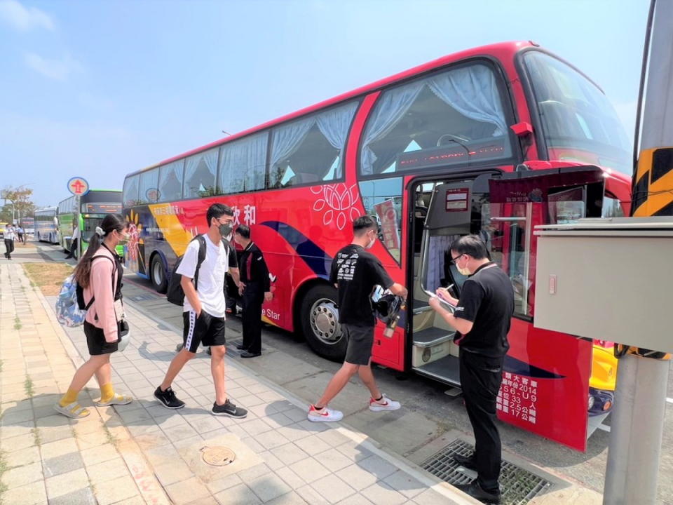 和欣客運4月17日起調漲票價，國光客運也打算跟進。（圖：和欣客運臉書）