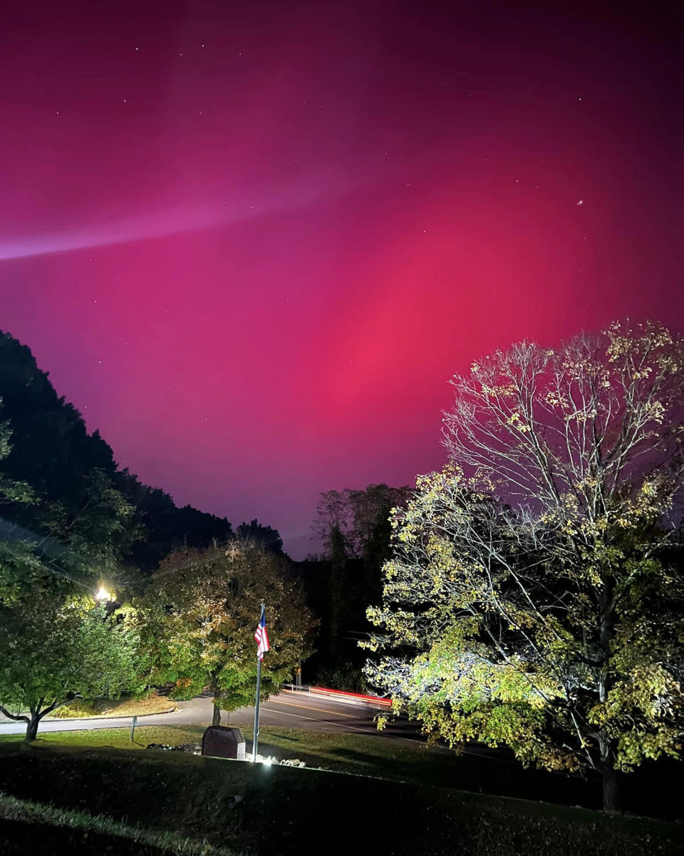 New Milford Connecticut Northern Lights (New Milford Police Department)