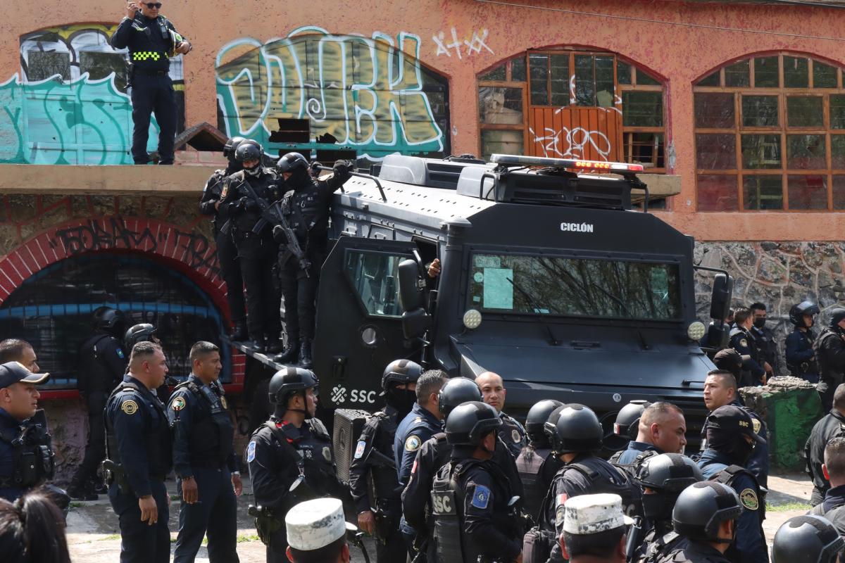 Tiroteo Entre Policías Y Criminales En Ciudad De México Deja 14 Detenidos