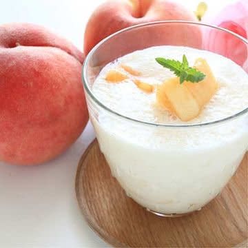 Ginger-Peach Passion Smoothie