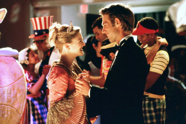 Suzanne Hanover/20th Century Fox/Kobal/REX/Shutterstock Drew Barrymore and Michael Vartan in 1999's Never Been Kissed