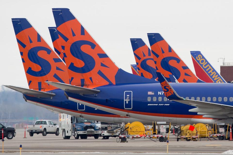 Sun Country Airlines apologized to a La Mesa, California, mother who claims the airline wouldn't let her sit next to her toddler unless she paid extra money.