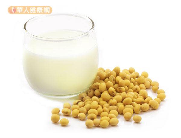 黃豆富含磷，磷是一種礦物質，參與了腦部正常運作，也是合成卵磷脂和腦磷脂的重要成分。