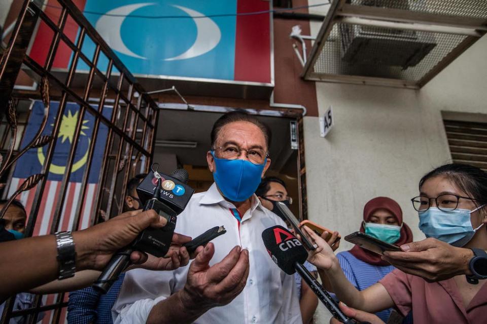 PKR president Datuk Seri Anwar Ibrahim speaks to reporters after meeting with the Pakatan Harapan presidential council in Petaling Jaya January 12, 2021. — Picture by Firdaus Latif