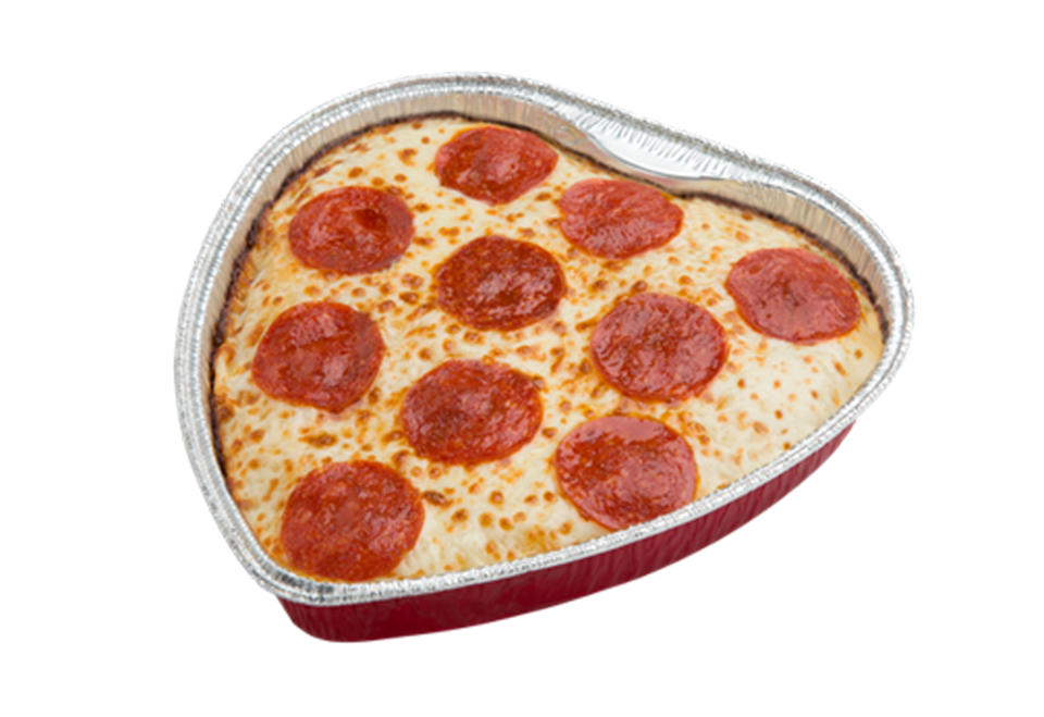 HUNGRY HOWIE'S HEART-SHAPED PIZZA
