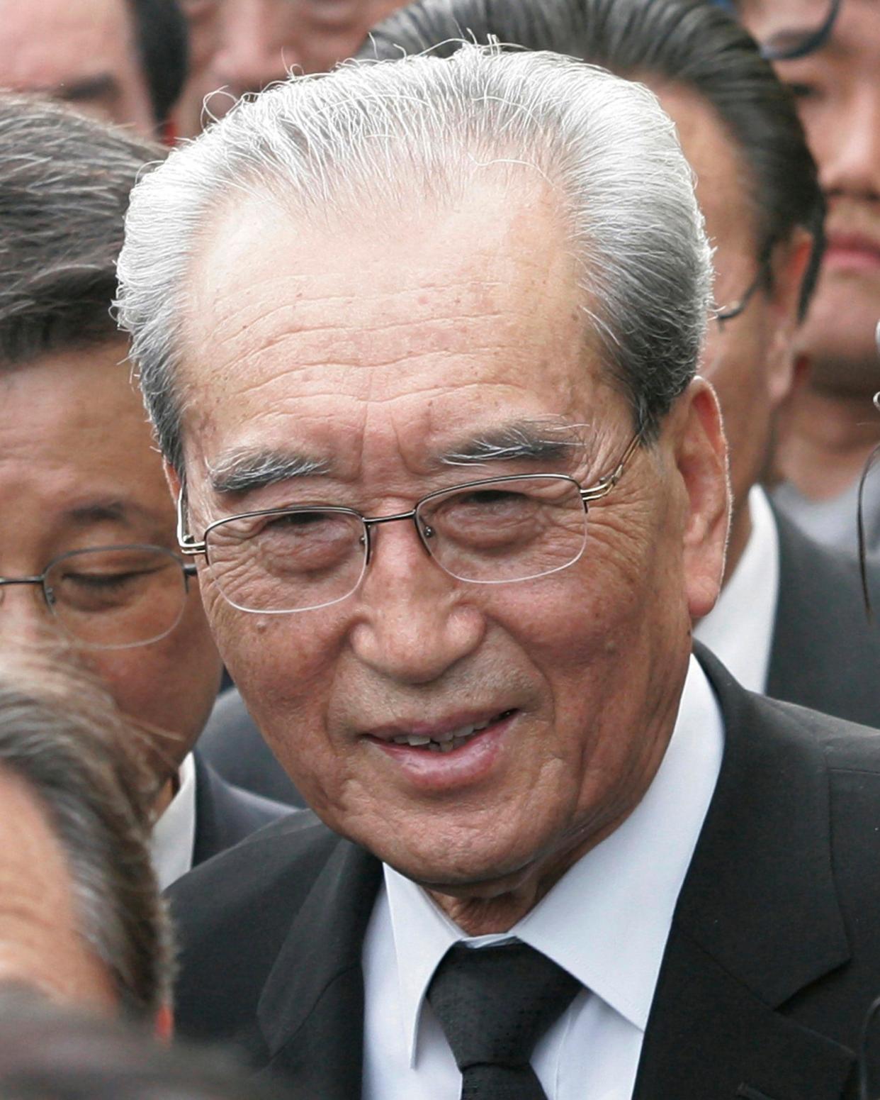 Kim Ki-nam photographed in Seoul after the memorial service to  former South Korean President Kim Dae-jung in 2009