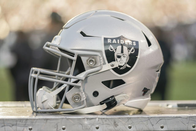 NFL Power Rankings: All 32 NFL helmets from worst to first - Behind the  Steel Curtain