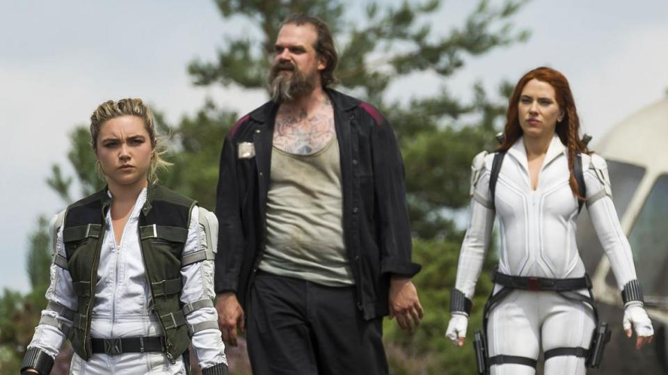 Florence Pugh, David Harbour and Scarlett Johansson in 'Black Widow' (Disney/Marvel)