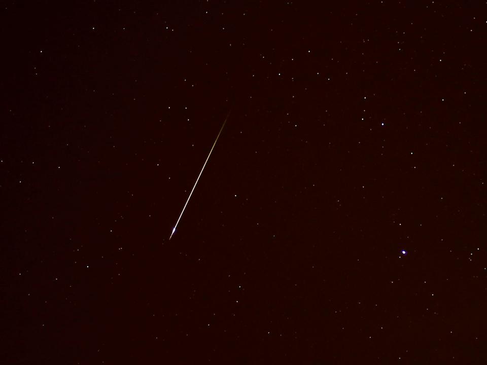 orionids meteor shower shooting star