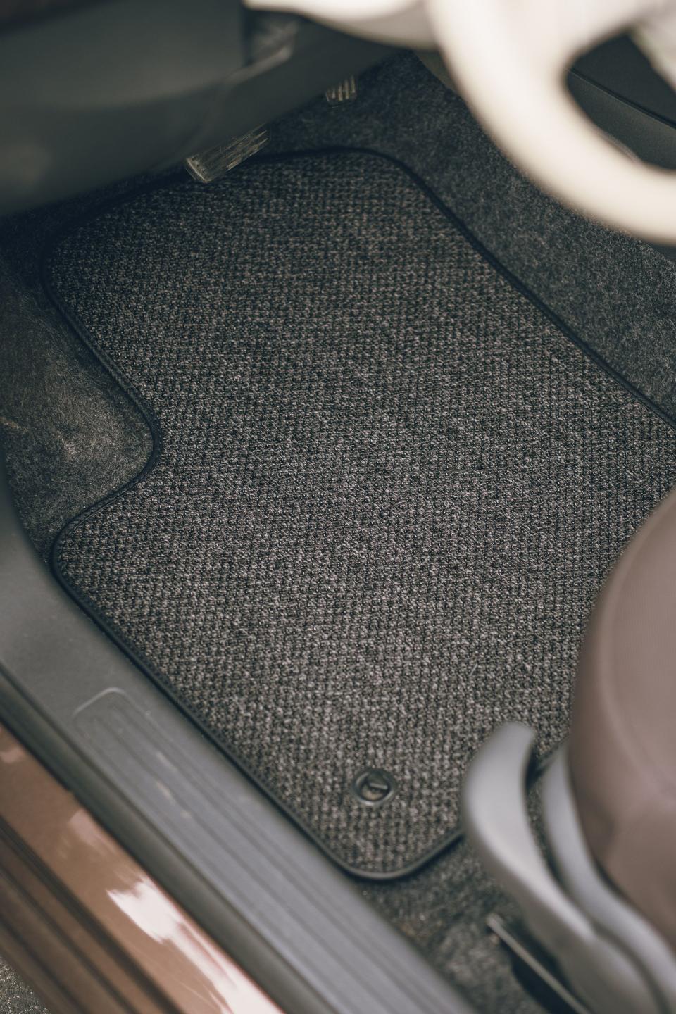 GGBAILEY All-Season Textile Floor Mats