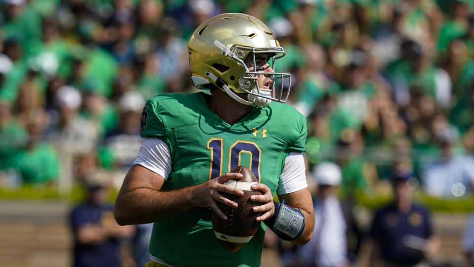 Notre Dame quarterback Drew Pyne (10) throws against California during the first half of an NCAA college football game in South Bend, Ind., Saturday, Sept. 17, 2022. (AP Photo/Michael Conroy)