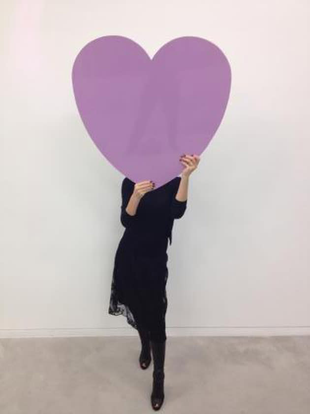 Celebrity photos: Victoria Beckham was a bit camera shy at the start of the week, tweeting a picture of herself holding a massive heart. She posted the image with the caption: “Happy Monday!!!! I love u!! X vb.”